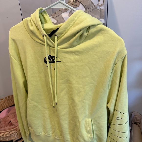 Neon green Nike sweater, never worn - Picture 2 of 2